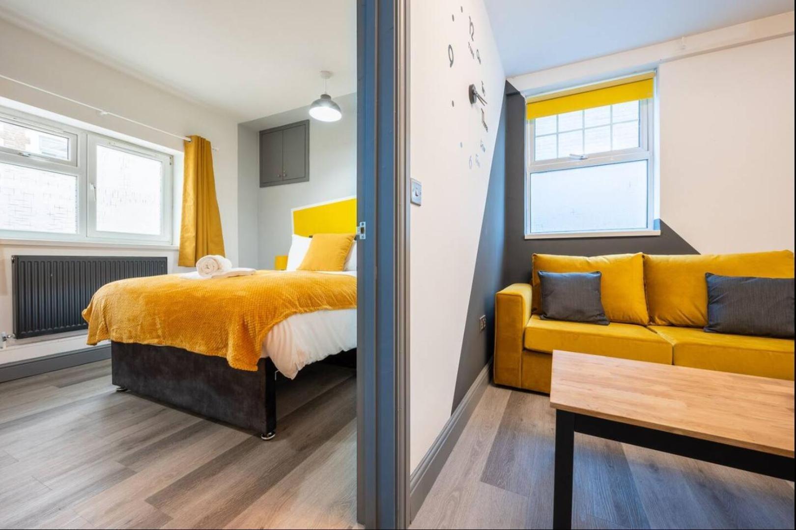 Stunning One Bedroom Apartments Near Shops & Central Cardiff Luaran gambar